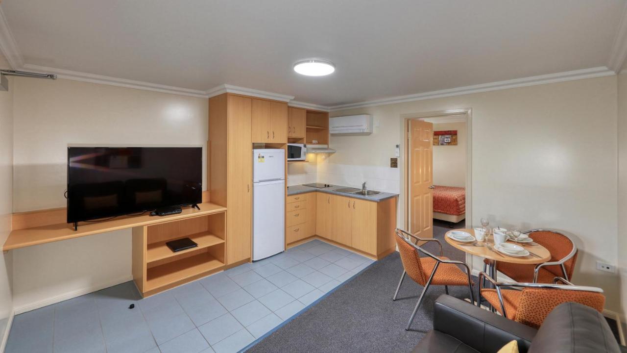 Motel Carnarvon Roma Bagian luar foto