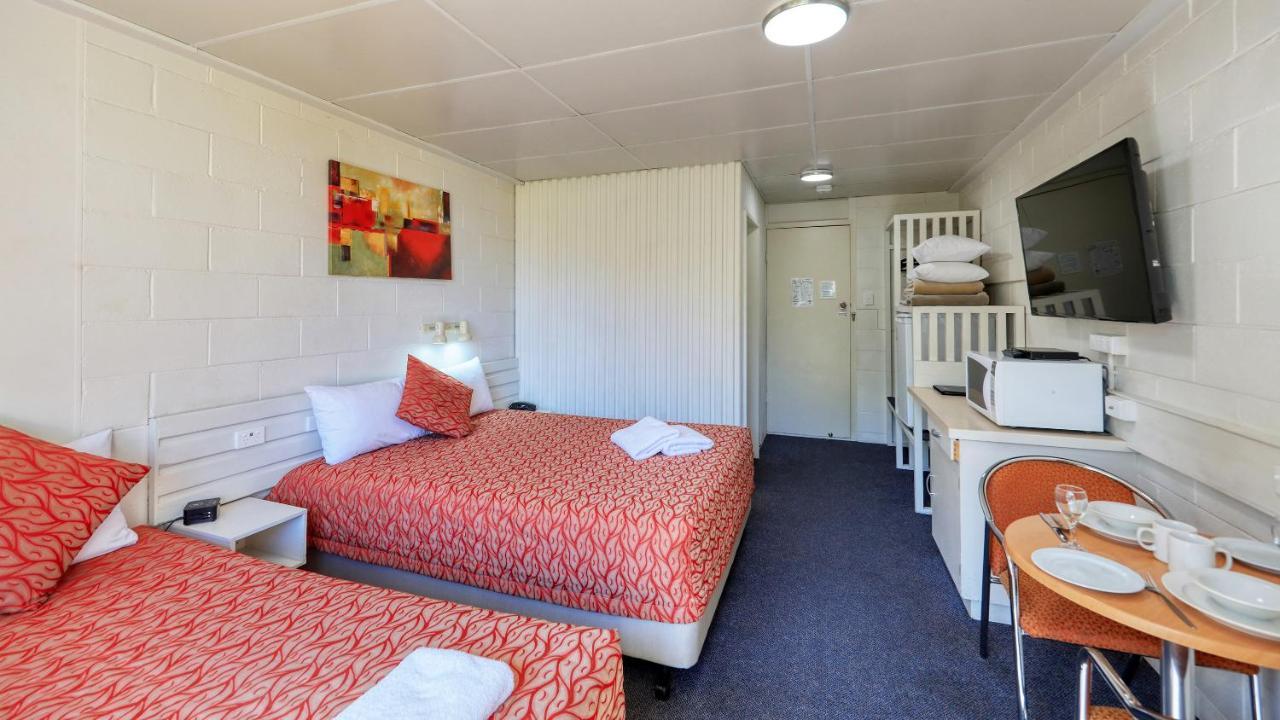 Motel Carnarvon Roma Bagian luar foto