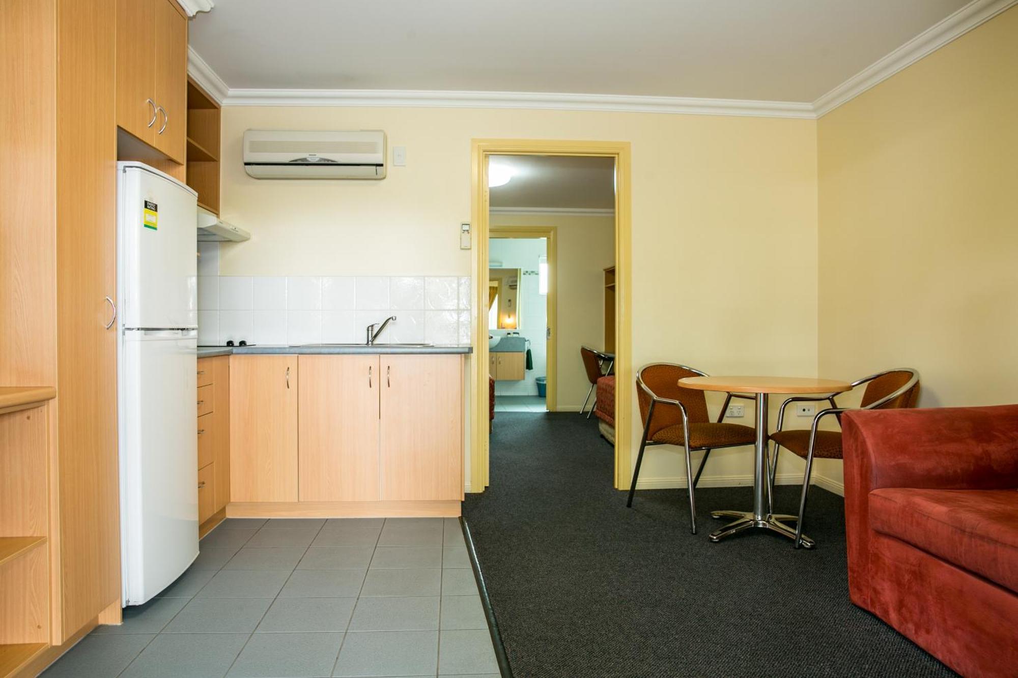 Motel Carnarvon Roma Bagian luar foto